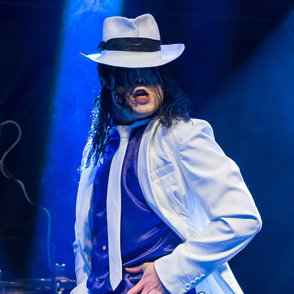 Michael Jackson tribute show Smooth Criminal